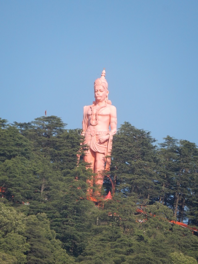 Hanuman Statue at Jakhu Temple