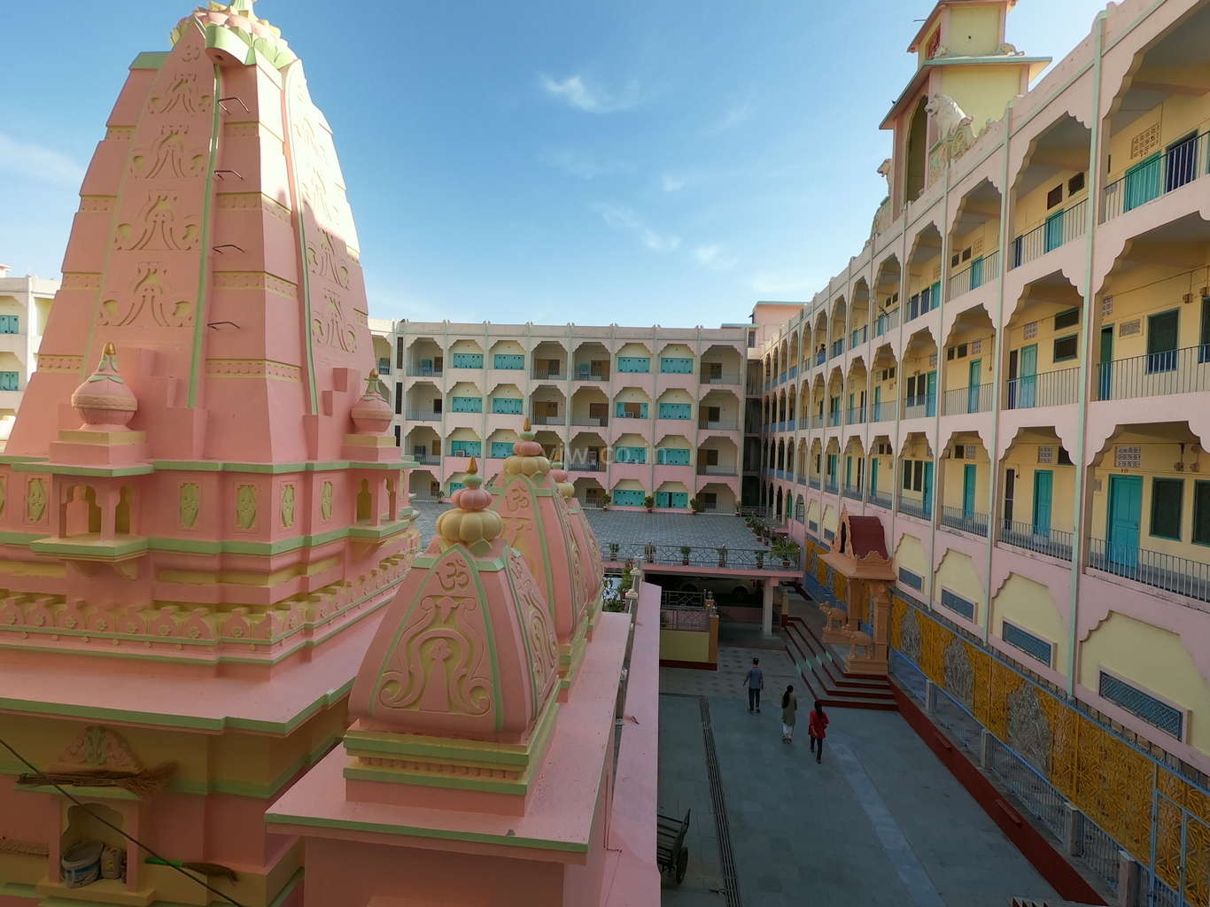 Shri Jai Ram ashram view